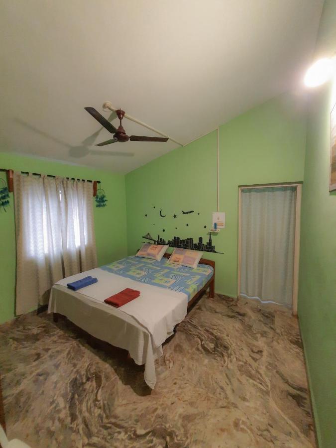 Auslyn Guest House Bogmalo Luaran gambar